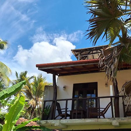 Bandulas Beach House Hikkaduwa Exteriör bild