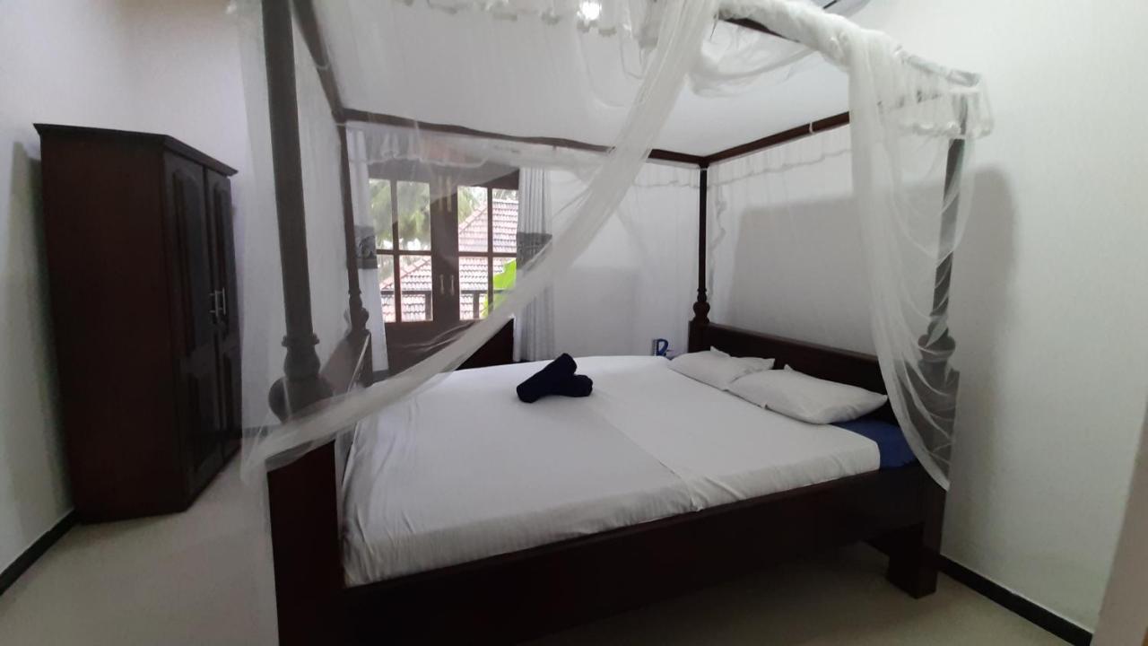 Bandulas Beach House Hikkaduwa Exteriör bild